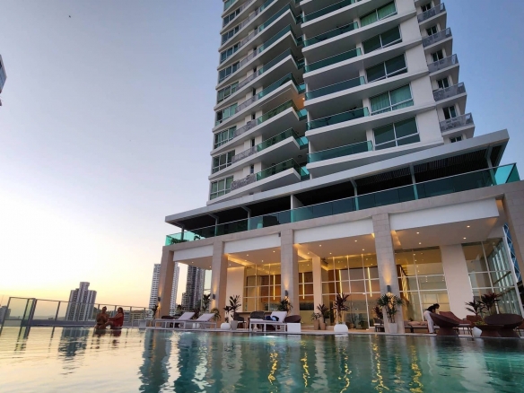Costanera: La combinación perfecta de comodidad, elegancia y ubicación. ¡Solo quedan unos pocos apartamentos!