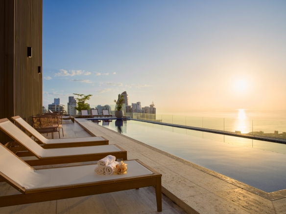 The Towers: vida opulenta e impresionante condominio de 4 dormitorios