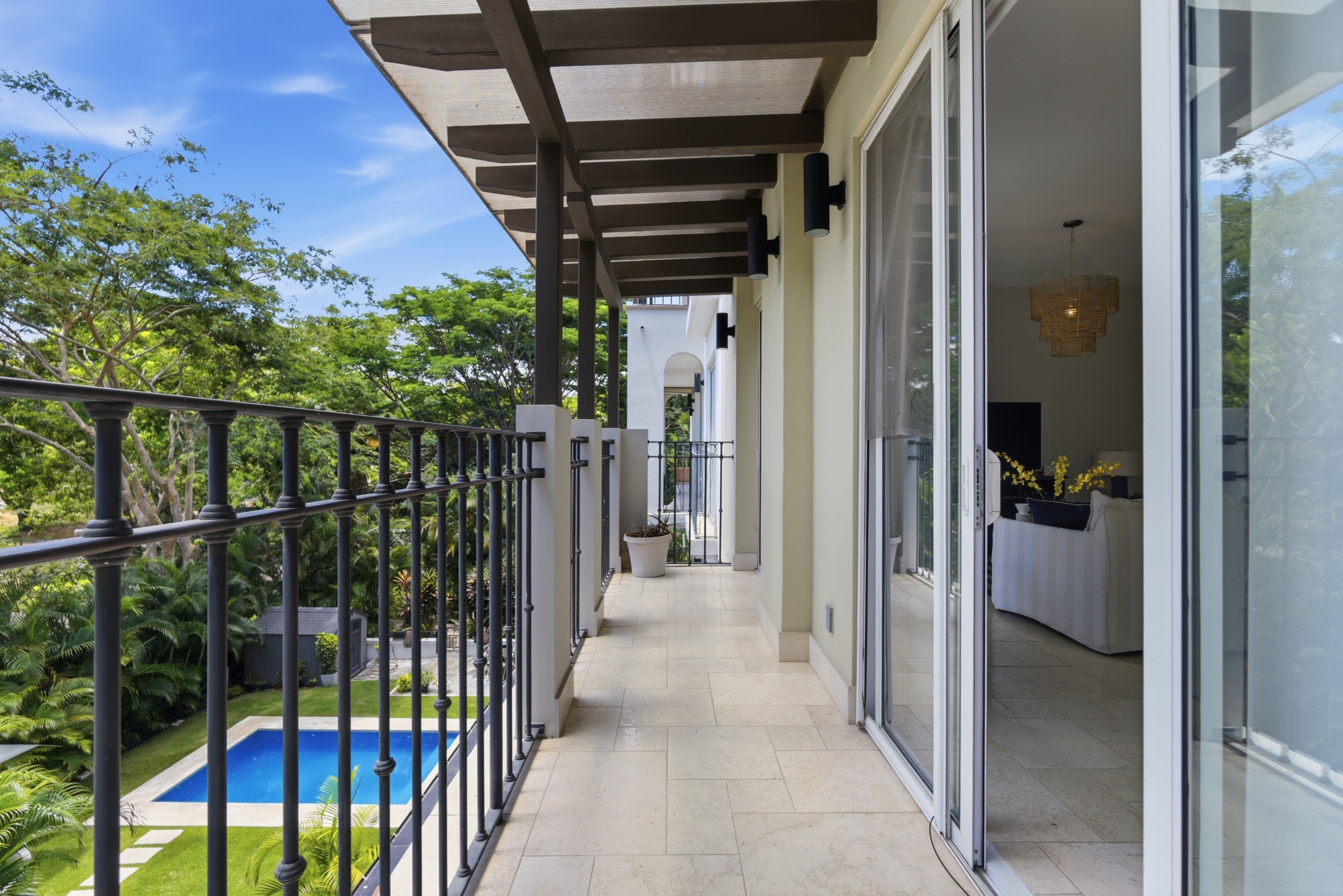 Elegante Residencia en Puntarena, Buenaventura