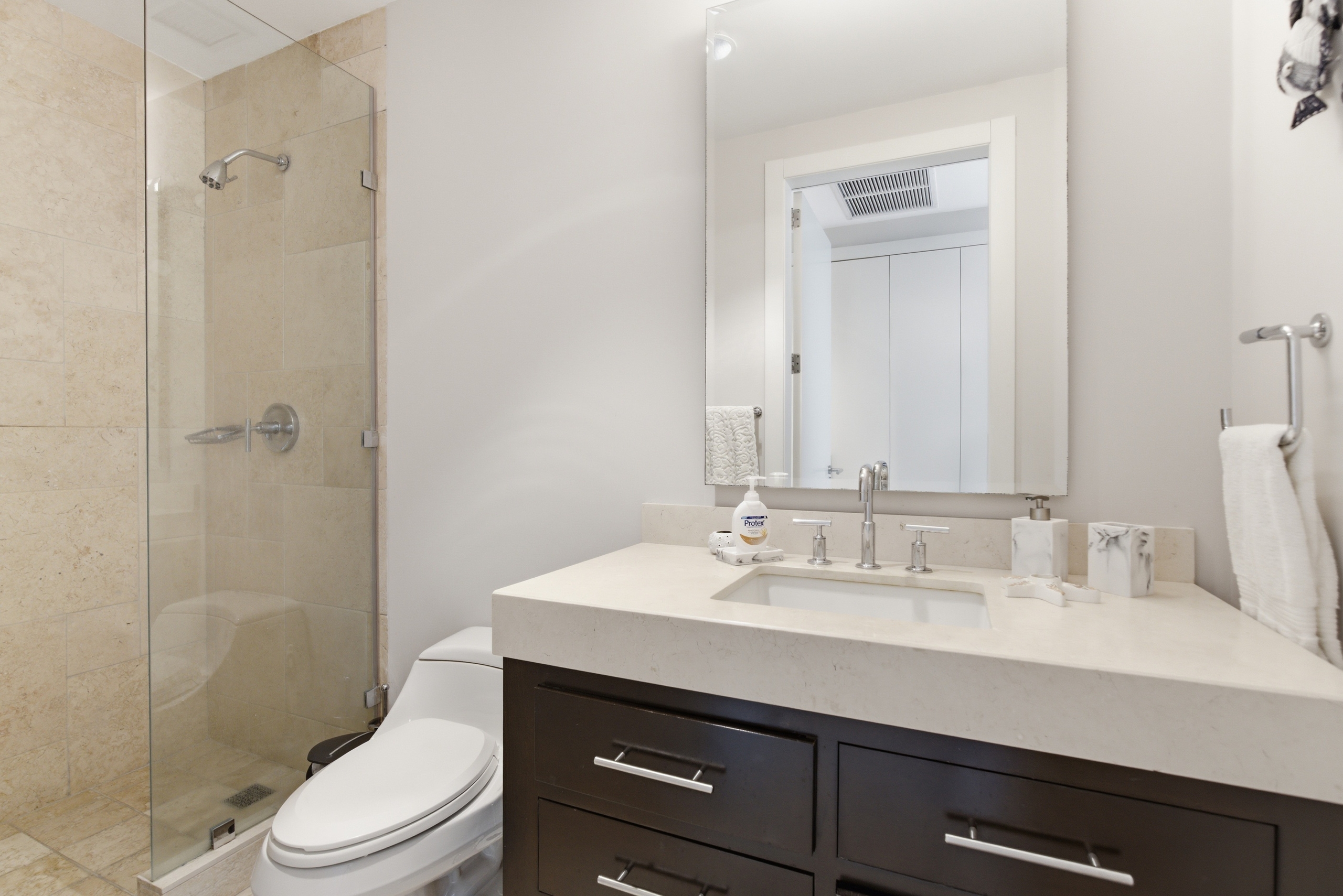 Elegante Residencia en Puntarena, Buenaventura